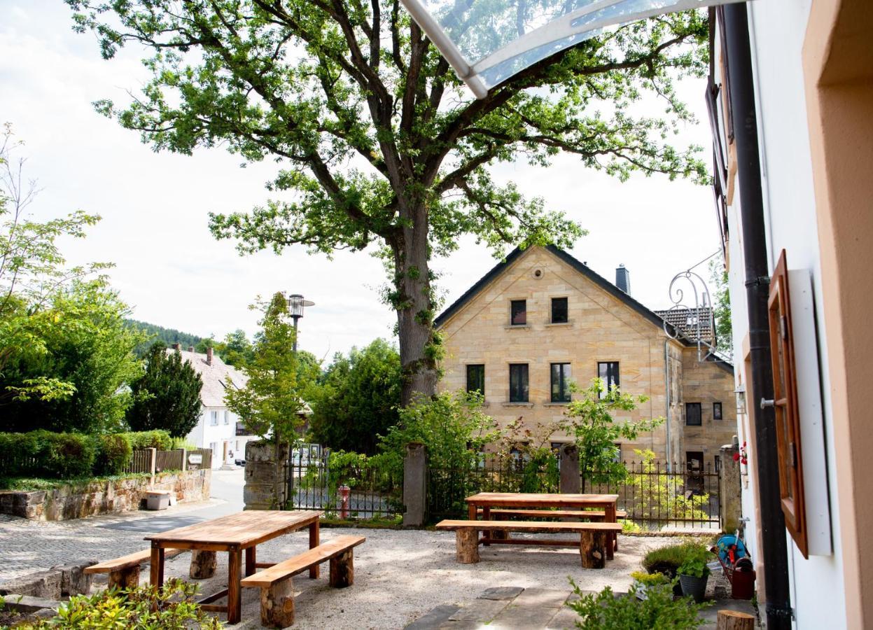 Gutshof Mengersdorf Hotel Mistelgau Exterior foto